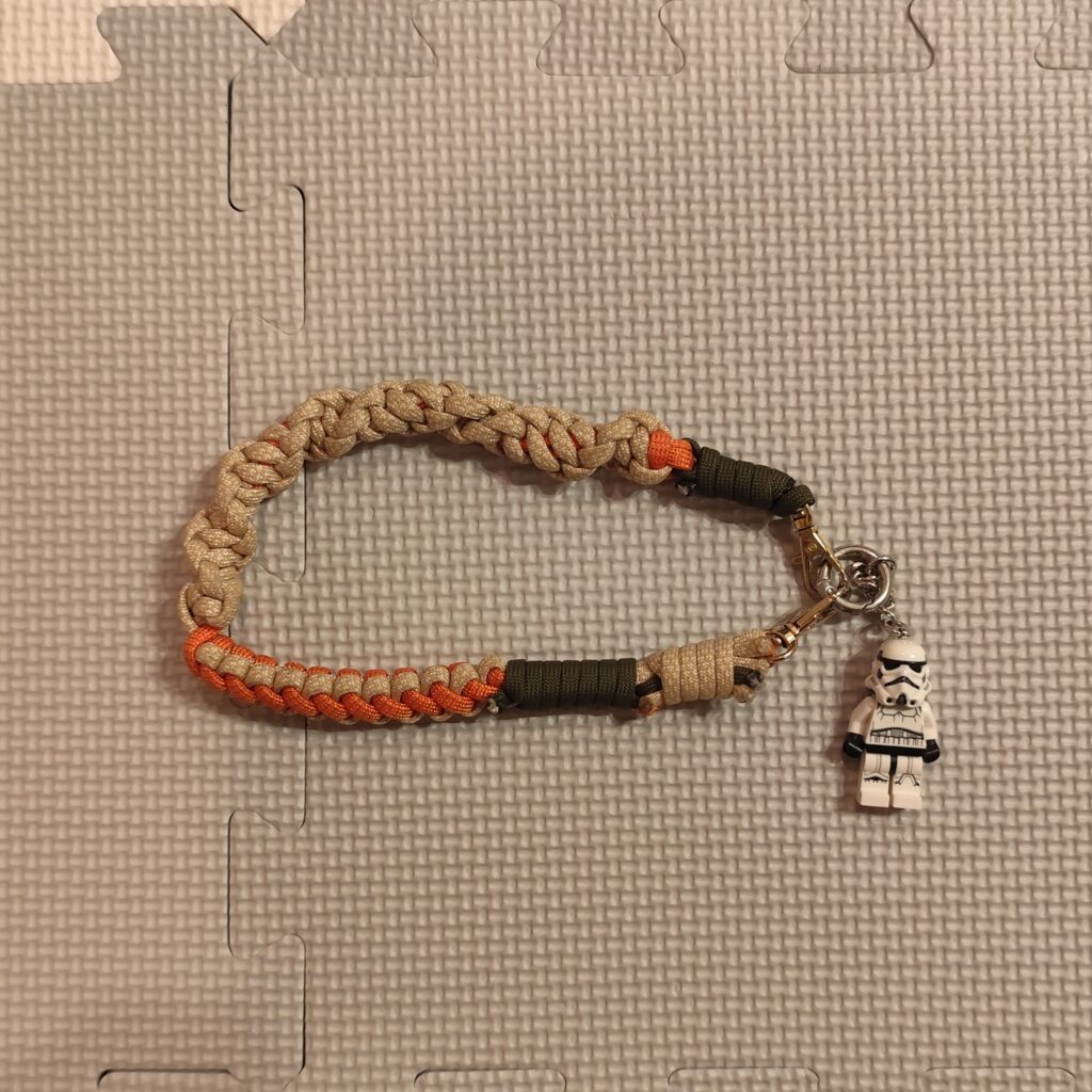 短いスマホストラップ、パラコード、ハンドメイド