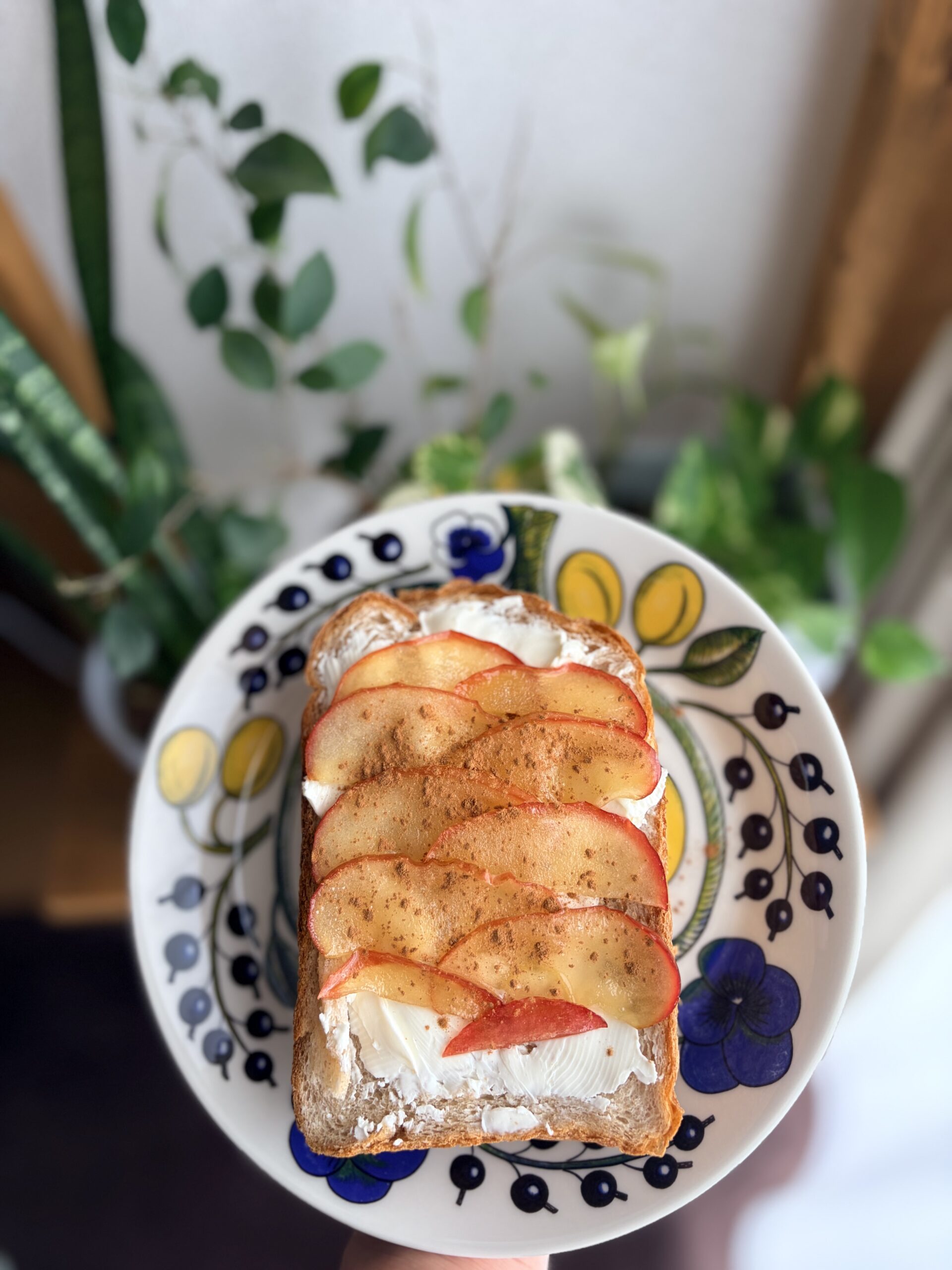 全粒粉パン　リンゴ　アレンジ