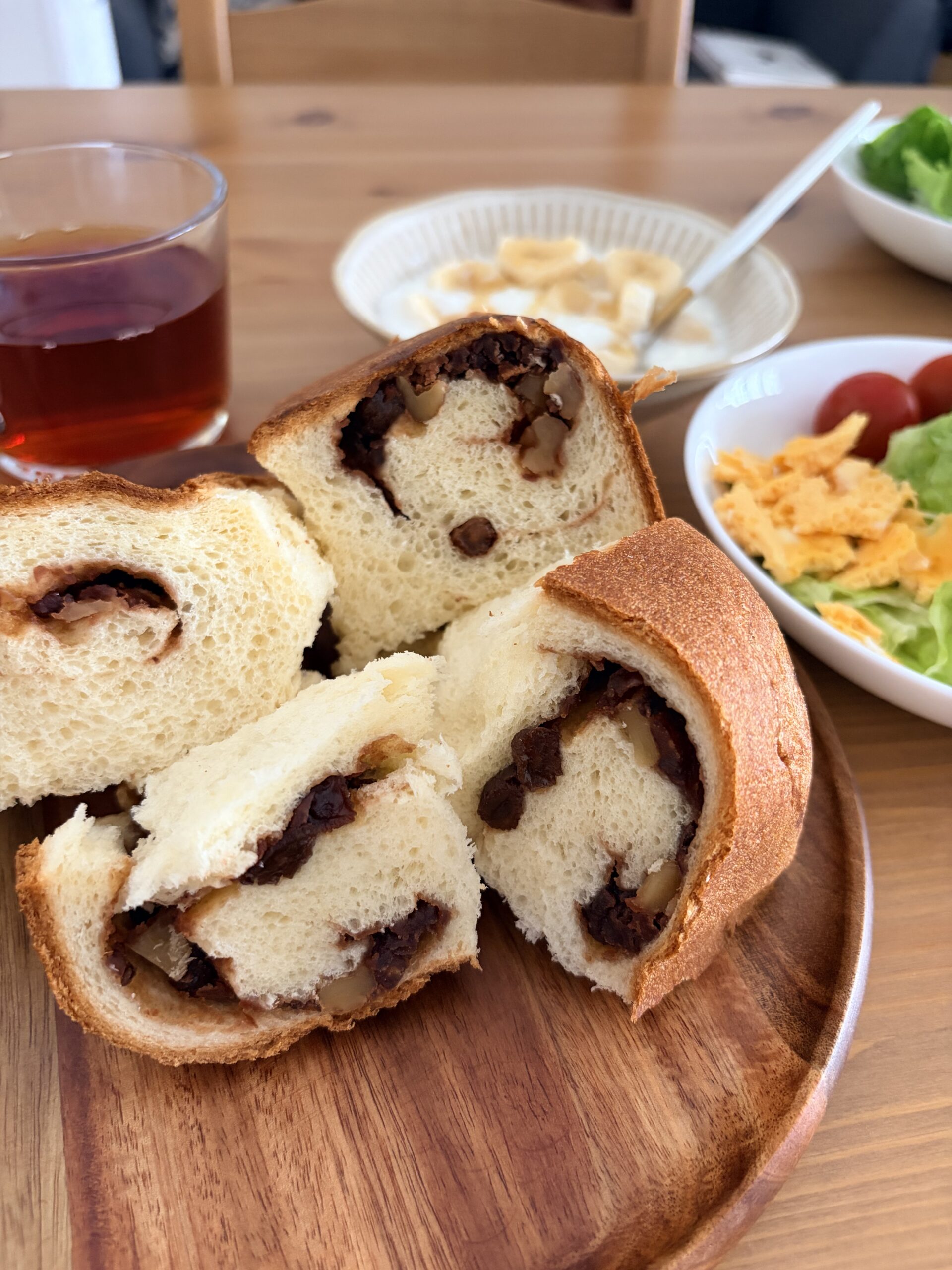 くるみレーズンあんロール全体