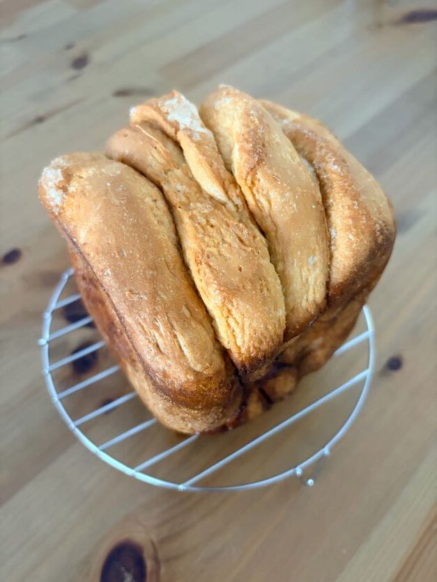 ケースから出したシュガーバター